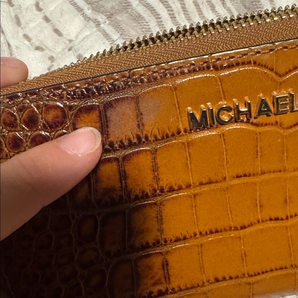 Michael Kors Brown Croc-Embossed Wallet - Picture 4 of 5